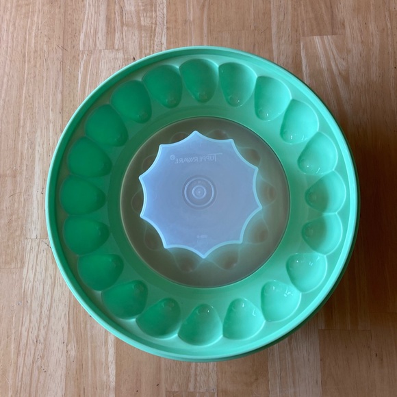 Vintage green Tupperware mold with 3 Jello recipe books from 1927, 1932, 1952 - Picture 5 of 14